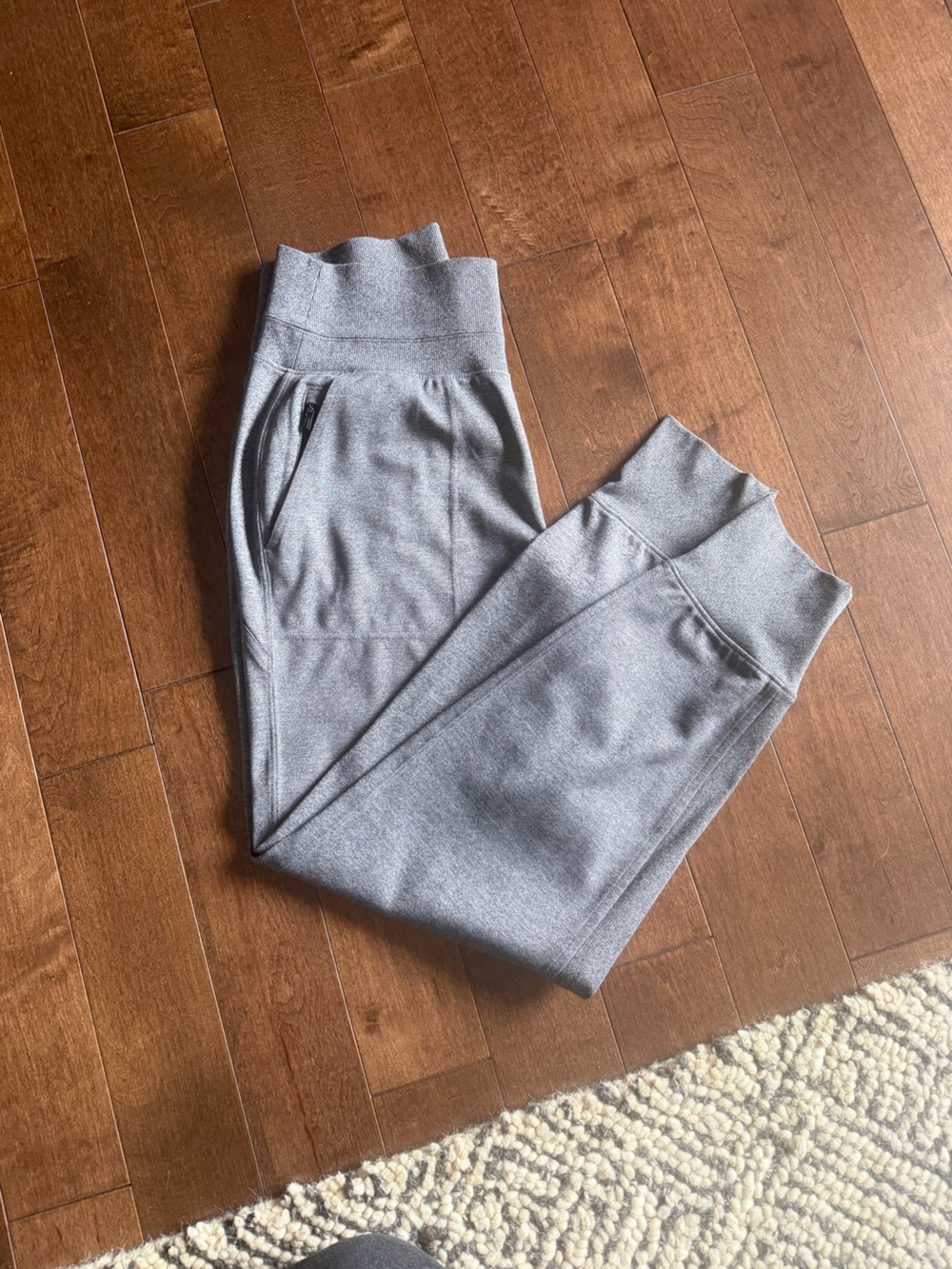 Athleta Gray Active Jogger Pants - Comfortable Everyday Bottoms
